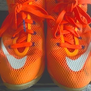 Nike lebrons 12 low "Cavs classic"